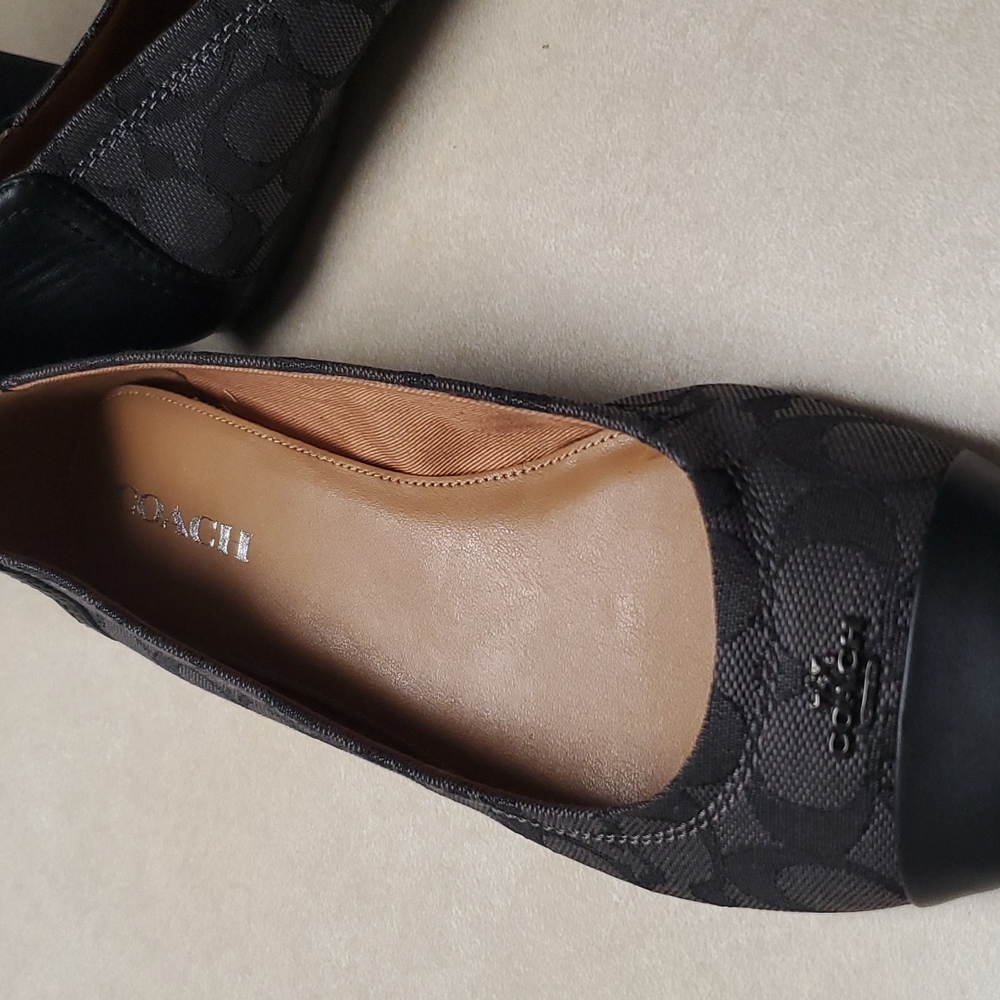 Women size 10 coach shoes